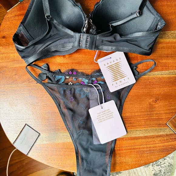 Savage X Fenty Black Caviar Deco Embroidery Wallflower String Bikini Panty - Picture 12 of 13